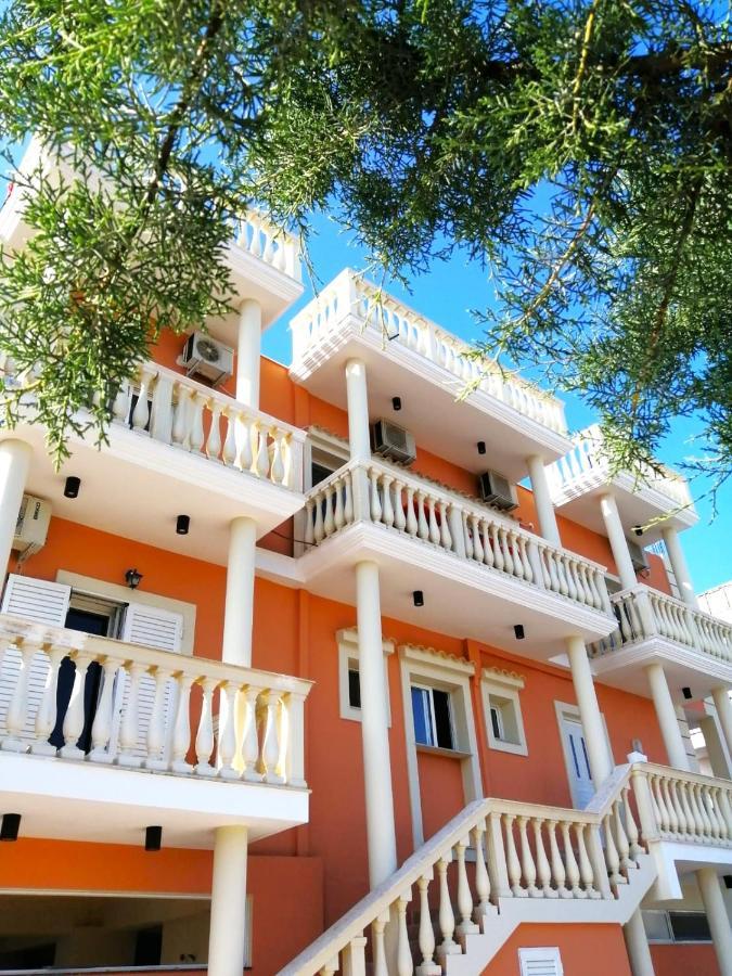 Daire Marku Palace *